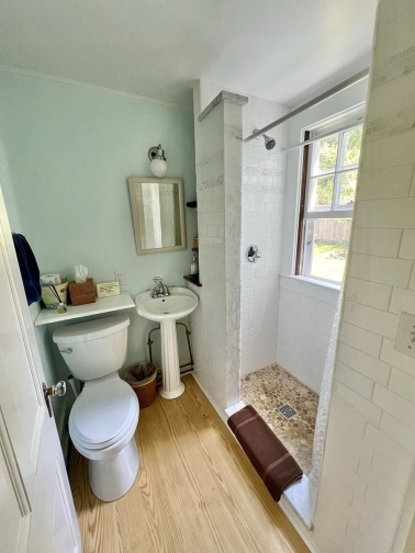 Hall Bathroom